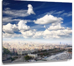 Lienzo Barcelona nubes