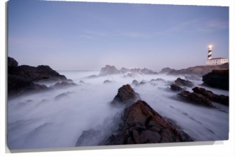Lienzo Faro y rocas