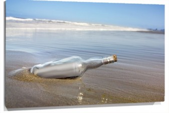 Lienzo botella en playa