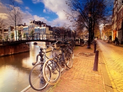 Noord-Holland_Province_Amsterdam_The_Netherlands.jpg