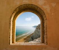  Murales Ventana al mar